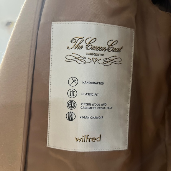 SOLD Aritzia Winter Peacoat by Wilfred - Picture 5 of 5